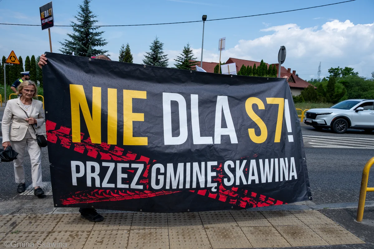 Obraz do artykułu: Skawina mówi jednym głosem. Mieszkańcy i samorząd stanęli przeciw planom przebiegu S7