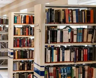 Ile zapłacisz za wydruk, ksero i kartę w bibliotece Skawina - szybkie zestawienie