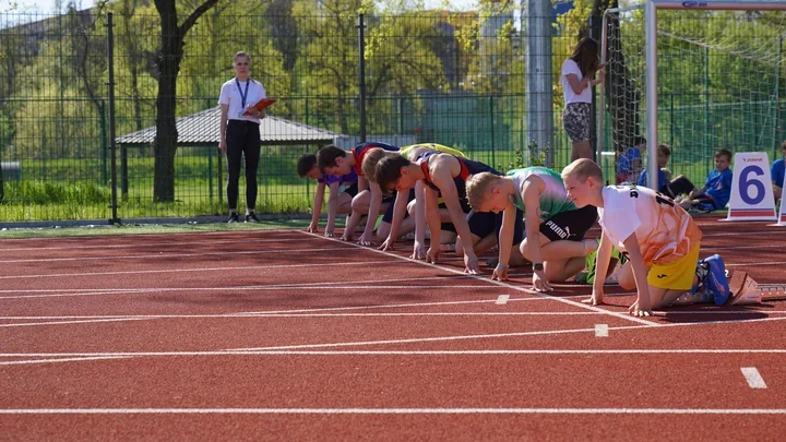 Sprinty, rzuty i rekordy. Skawina znów przyciągnęła lekkoatletyków